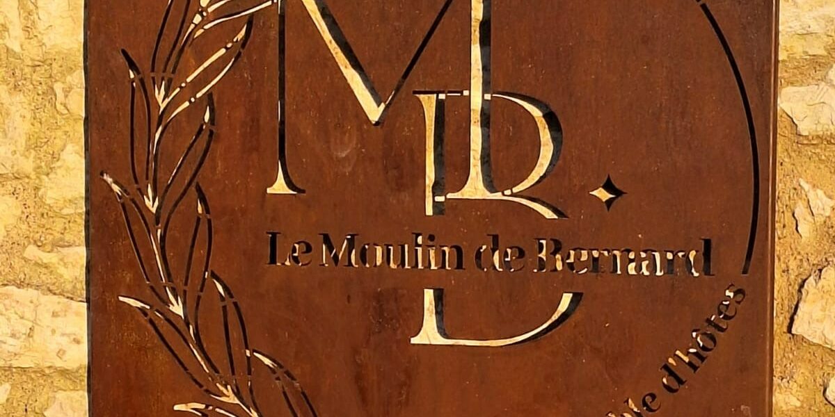 Plaque Moulin de Bernard de nuit